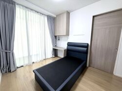 Marine Blue (D15), Condominium #634433361